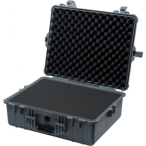 Pelican 1600 Case with Foam (Black)