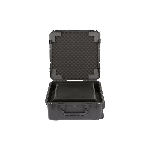SKB iSeries Case w/ 3U Injection Molded Fly Rack, 20in Deep